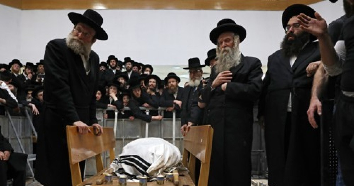 MIDEAST ISRAEL RABBI MENACHEM MENDEL TAUB DEATH