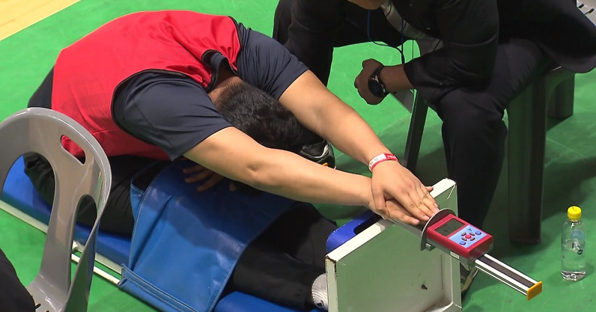 젖먹던 힘까지..신규 소방공무원 체력시험
