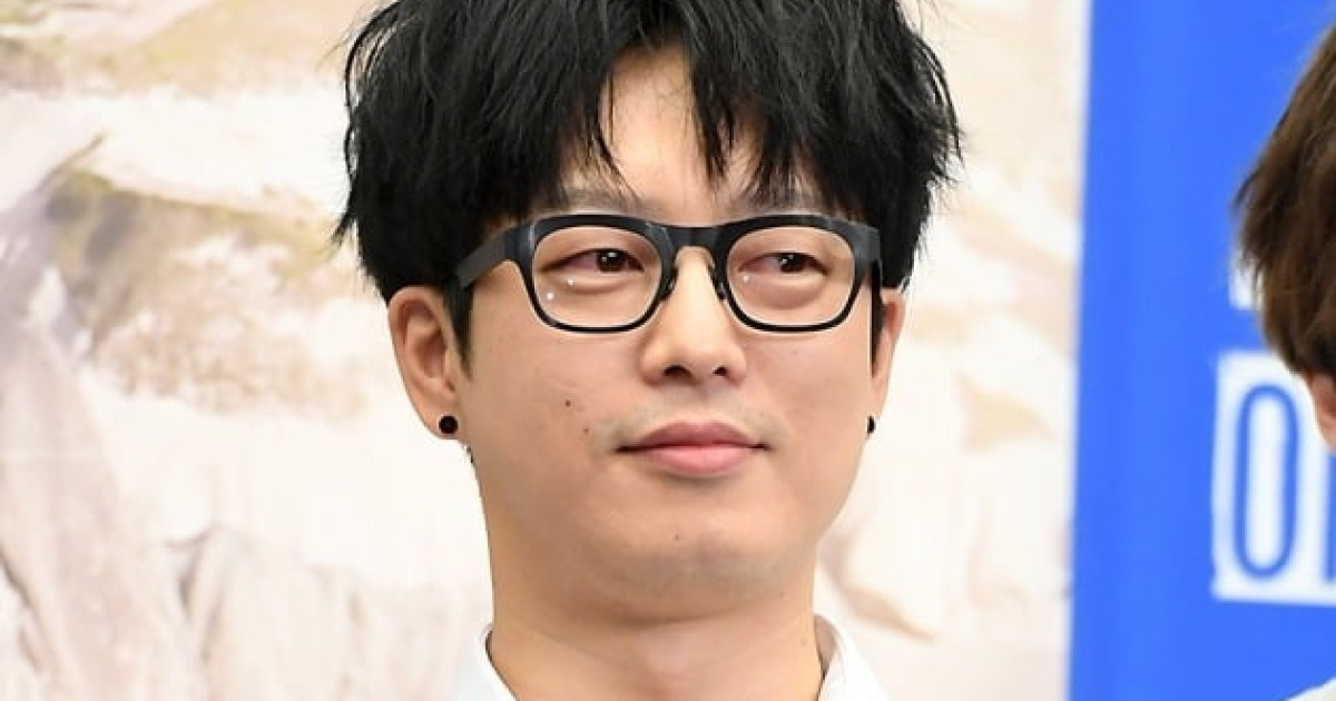 하현우, 영문 욕설 바지 논란에 곧바로 사과 