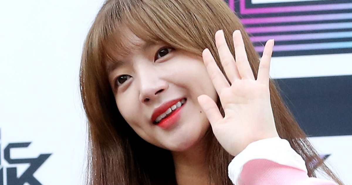 라붐 해인. 핑크빛 인사