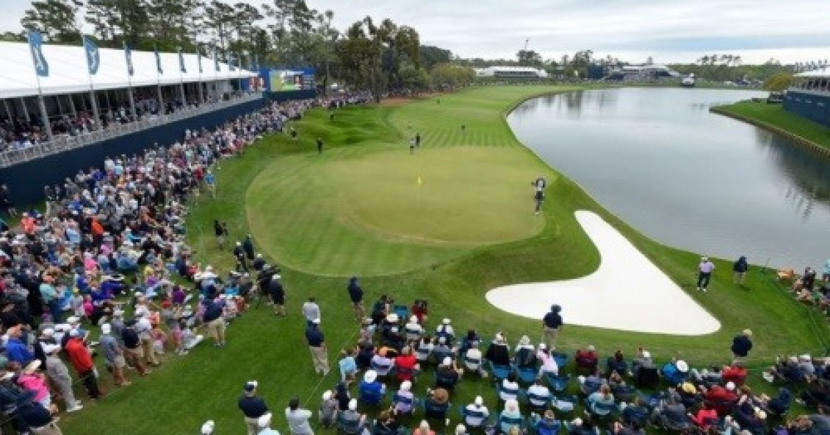 pga tour live location