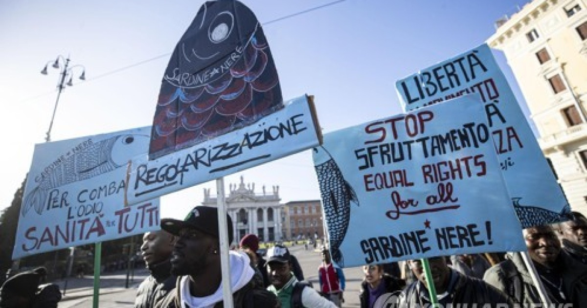 ITALY SARDINES MOVEMENT