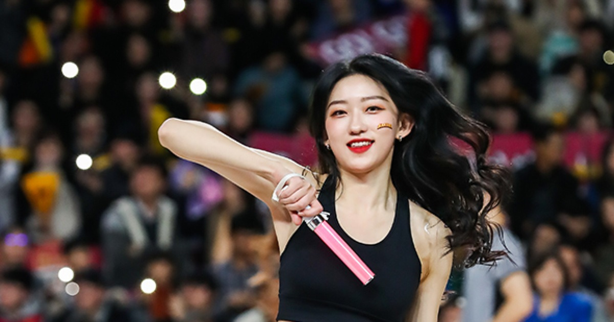 세이퀸터뷰] ⑤ '뉴 페이스' 이지원 치어리더 "좋아하는 일 하고 있어서 행복해"