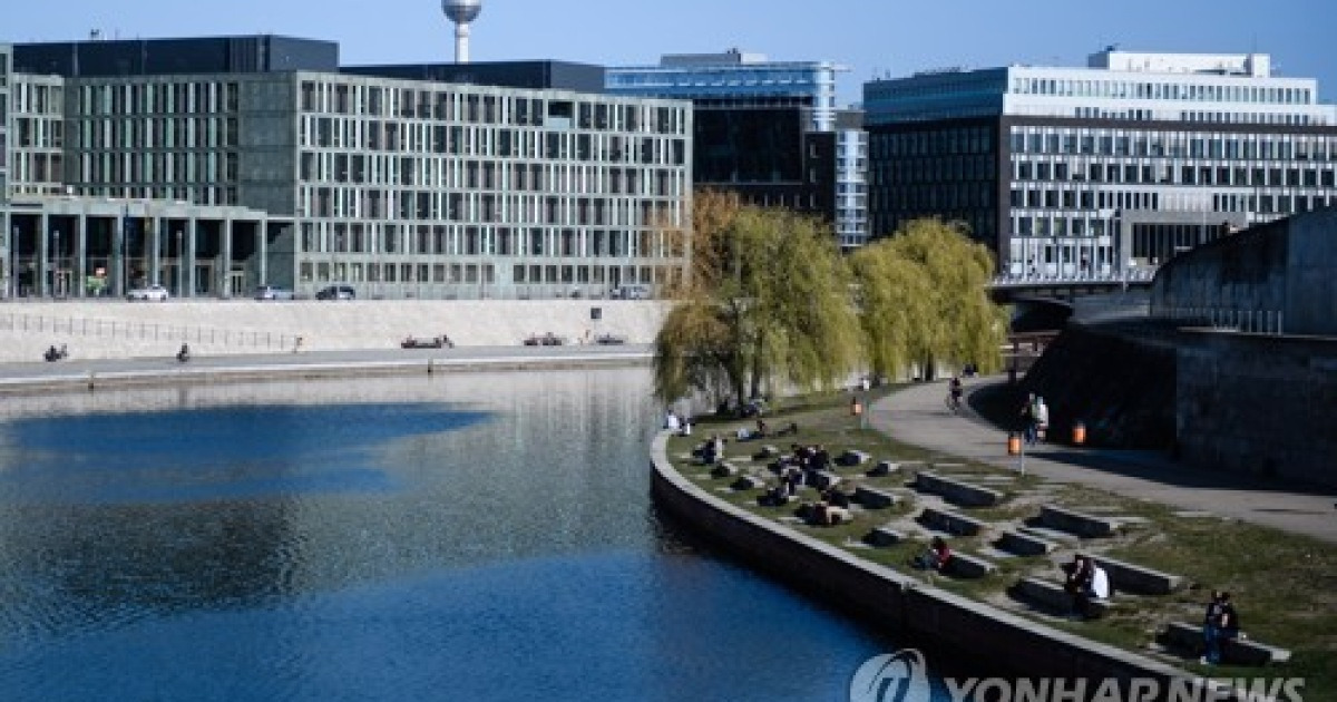 germany-berlin-pandemic-coronavirus-covid19