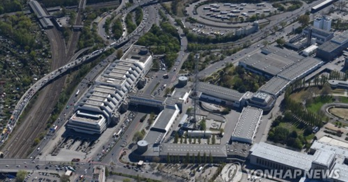 germany-photo-set-berlin-aerials-pandemic-coronavirus-covid19