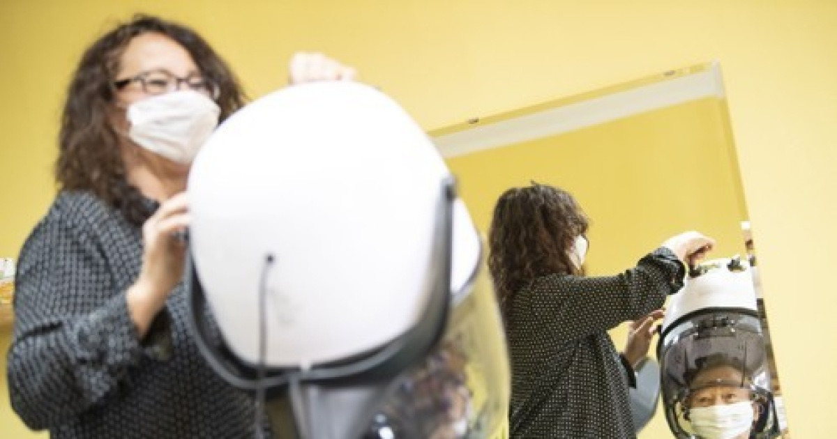 GERMANY HAIRDRESSERS REOPEN PANDEMIC CORONAVIRUS COVID19