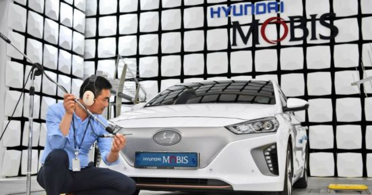 차 그릴 커버를 스피커로..현대모비스, 새 가상