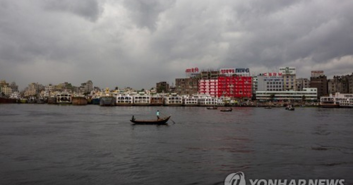 bangladesh-weather-cyclone-amphan