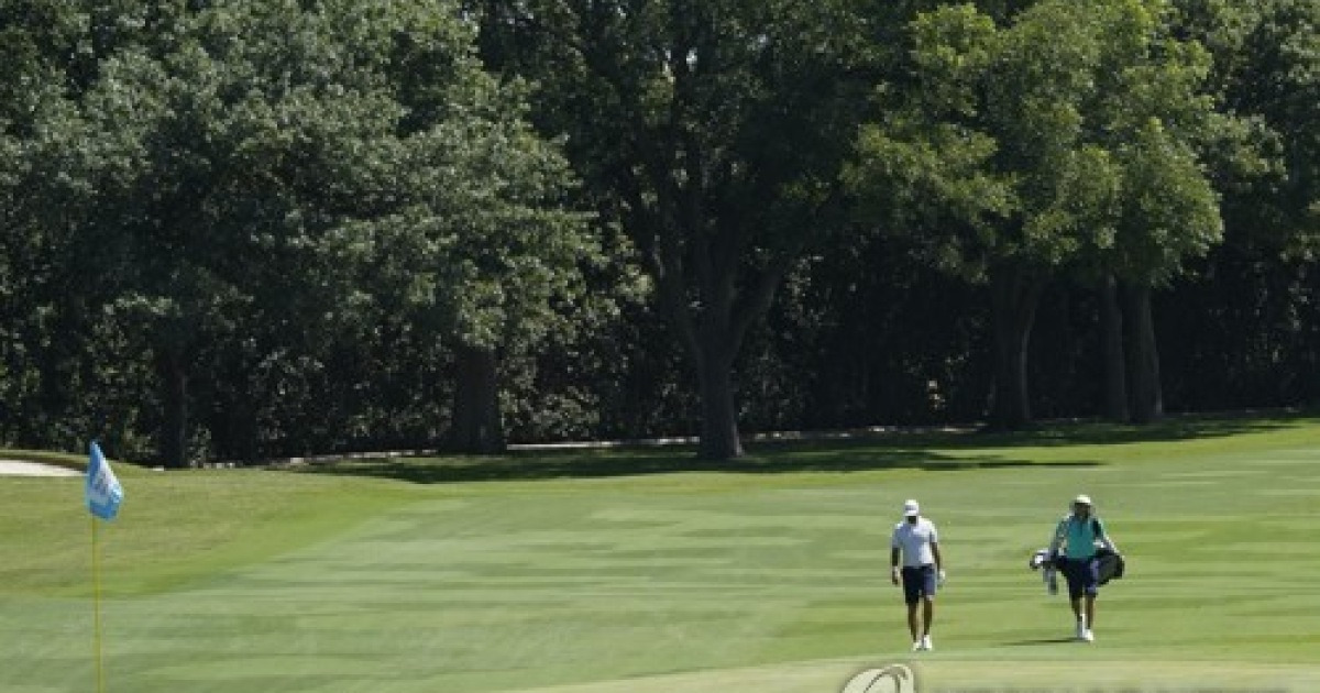 Colonial Golf