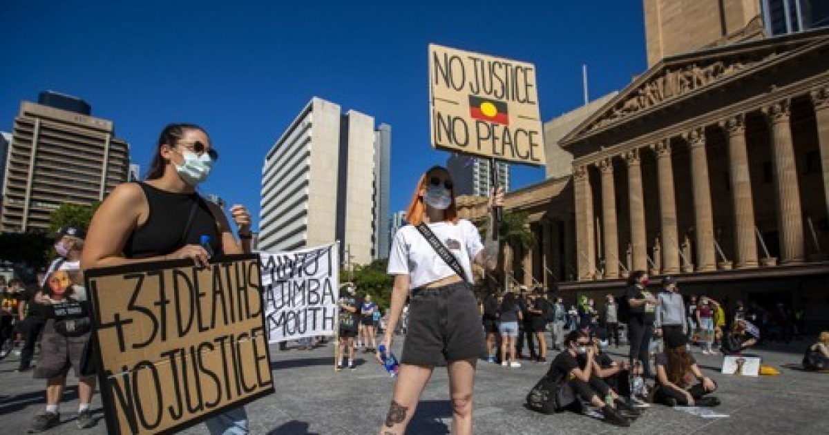 AUSTRALIA BLM RALLY