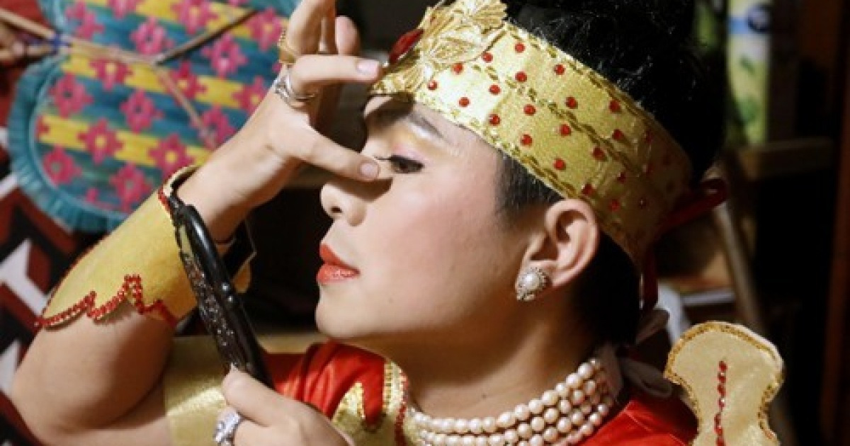 MYANMAR PHOTO SET DANCE ZAT PWE