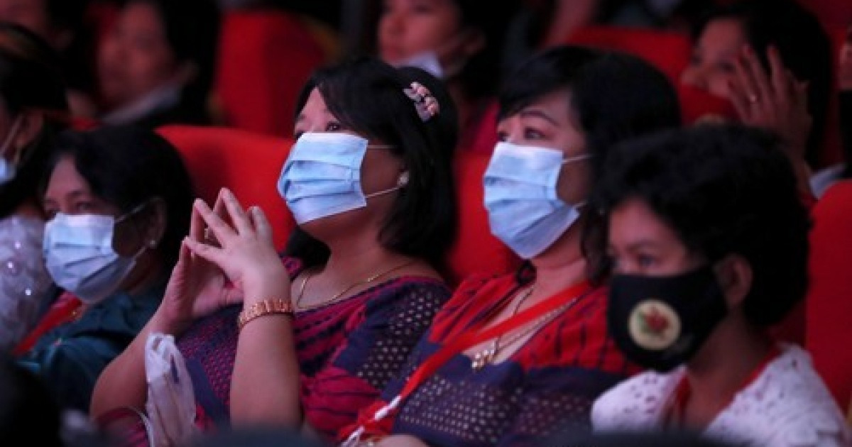 MYANMAR PHOTO SET DANCE ZAT PWE