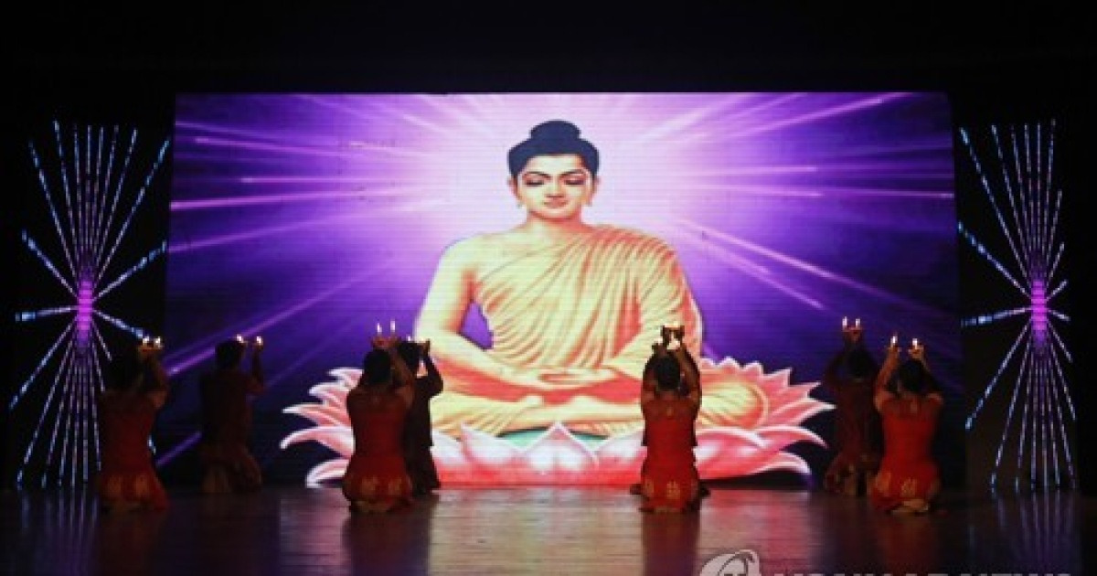 MYANMAR PHOTO SET DANCE ZAT PWE