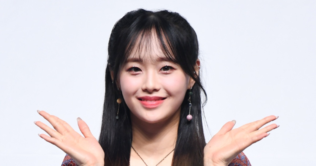 [TD포토] 이달의소녀 츄 '예쁨이 활짝~'