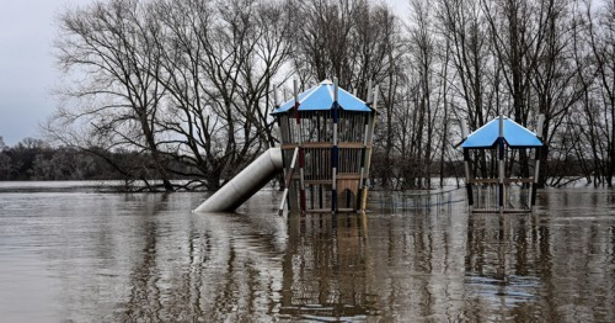 GERMANY HIGH WATER LEVEL RHINE RIVER