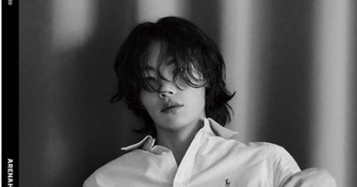 남자 장발 가르마펌으로 완전 느긋한 연인 이미지 완성하기! 동료들을 놀라게 할 최신 헤어스타일 트랜드