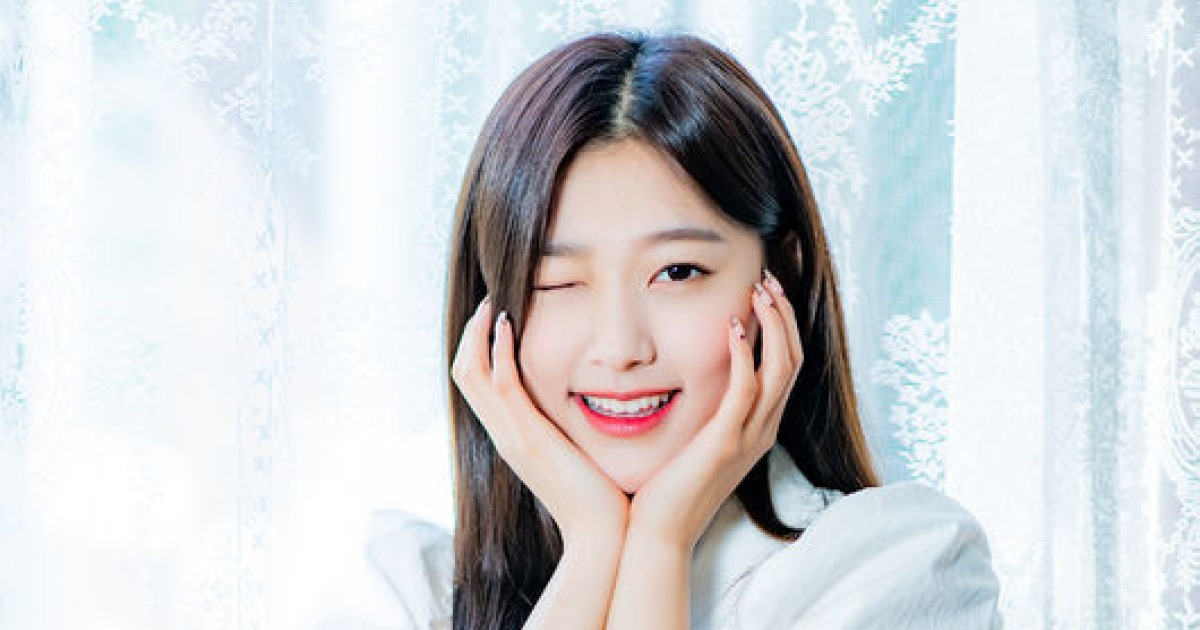 이달의 소녀 최리,'애교 넘치는 윙크' [사진]