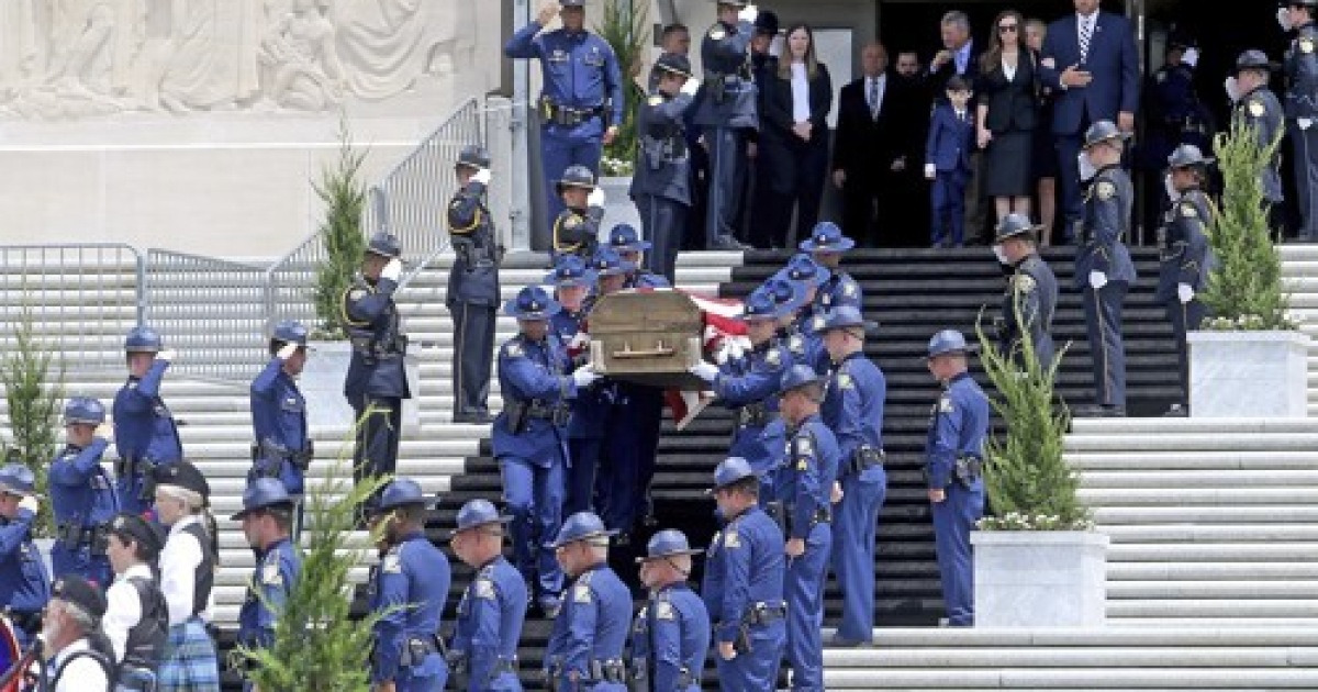 Edwin Edwards-Funeral