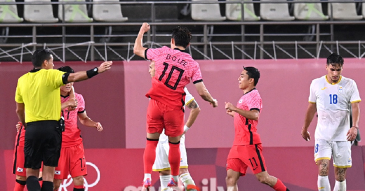 '이강인 멀티골' 한국, 루마니아 4-0 대파..조 1위 등극 가시마 LIVE