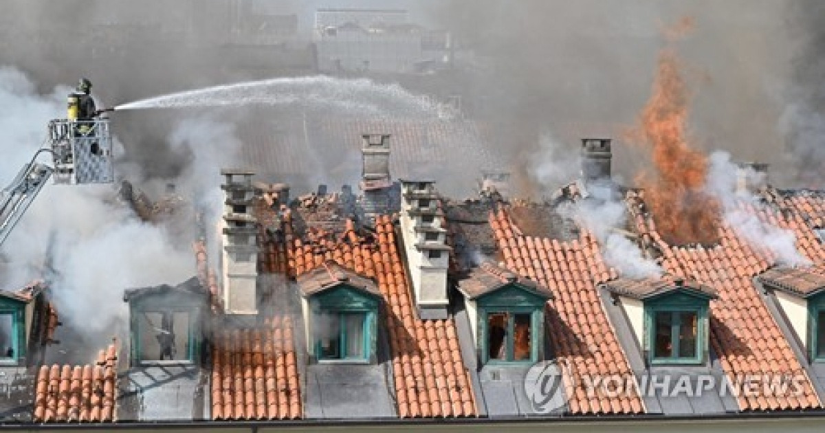 ITALY BUILDING FIRE