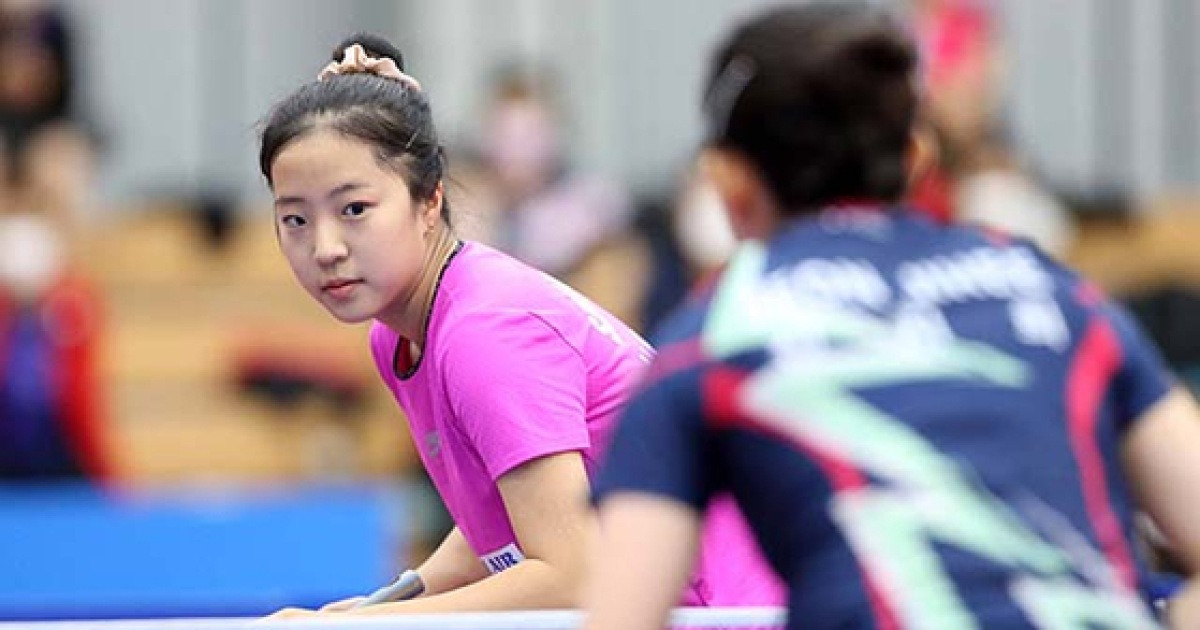 Shin crashes out of first tournament as a corporate player