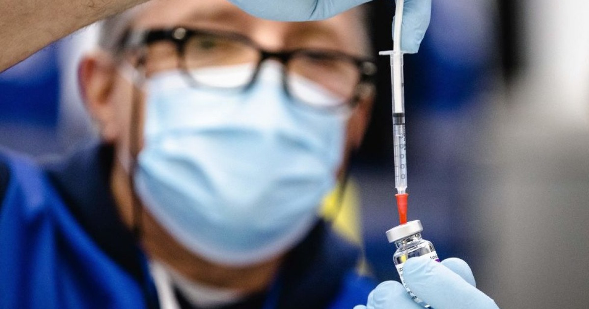 네덜란드 왕비, 54세 나이로 입대… "공짜 안보 없다