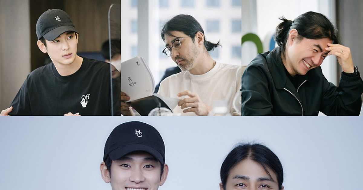 첫 쿠팡 오리지널 시리즈 '어느날', 김수현X차승원 대본 리딩 현장 공개