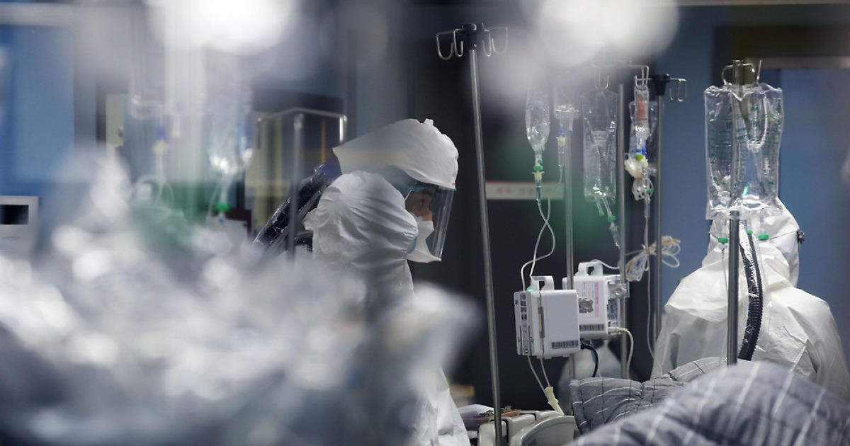 'No room to add more ICU beds at Korean hospitals,' says Health Ministry