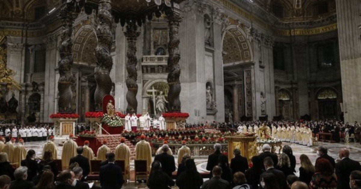 VATICAN CHRISTMAS? EVE MASS