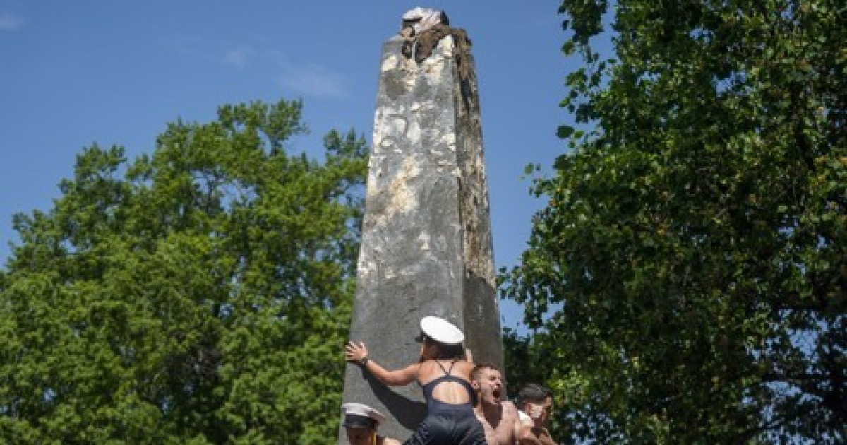 USA USNA HERNDON MONUMENT CLIMB