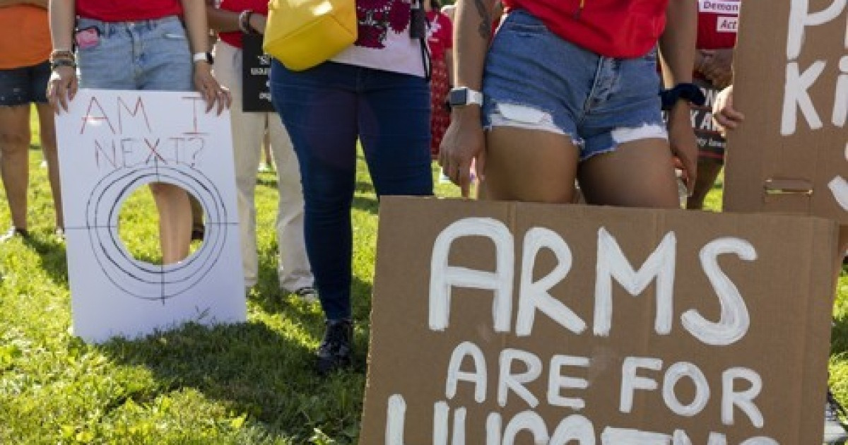 Everytown for Gun Safety Action Fund, Inc. "Don't Look Away" Cap