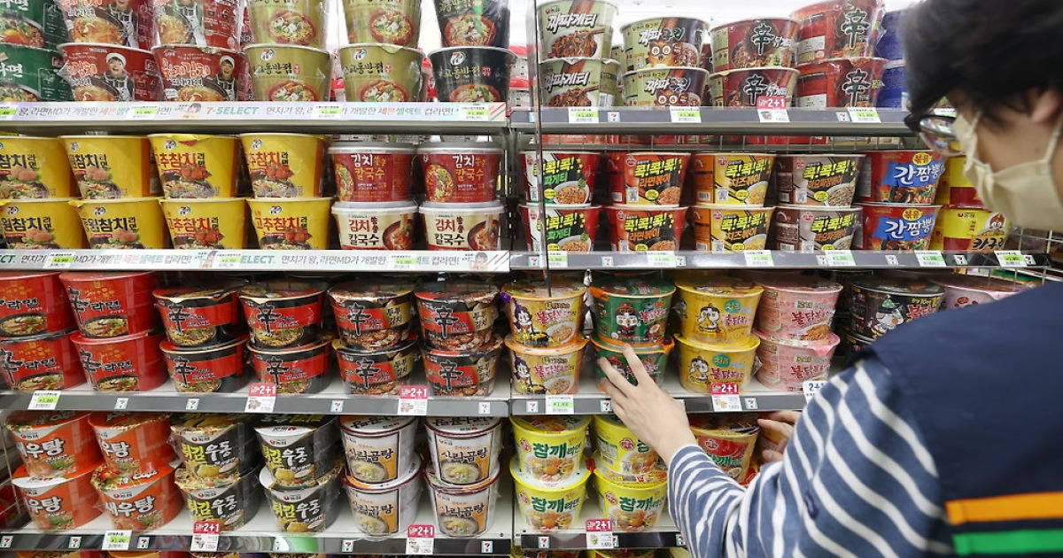 vietnam-outpaces-s-korea-in-instant-noodle-consumption