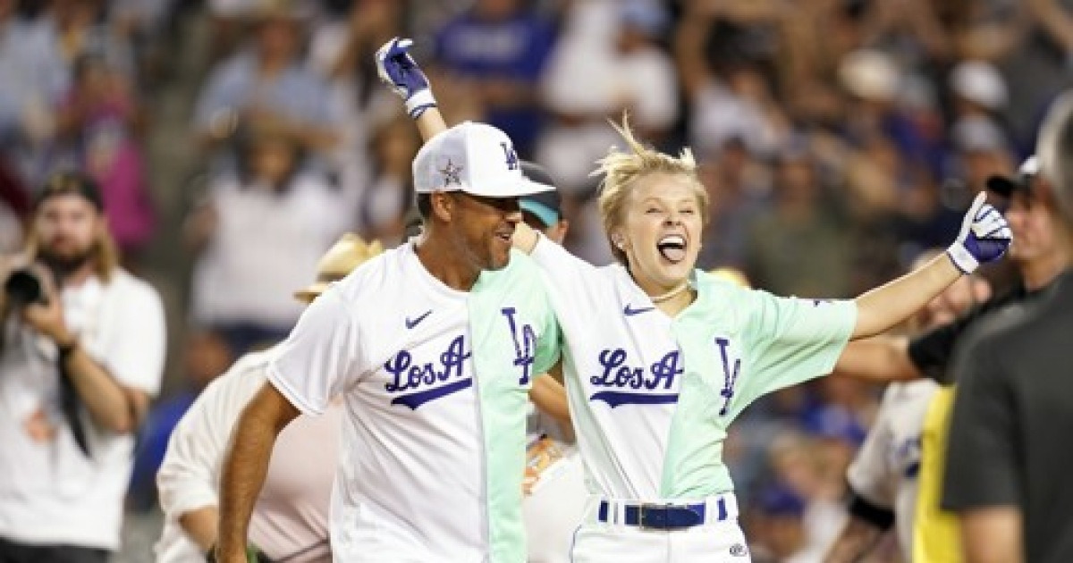 MLB All Star Celebrity Softball