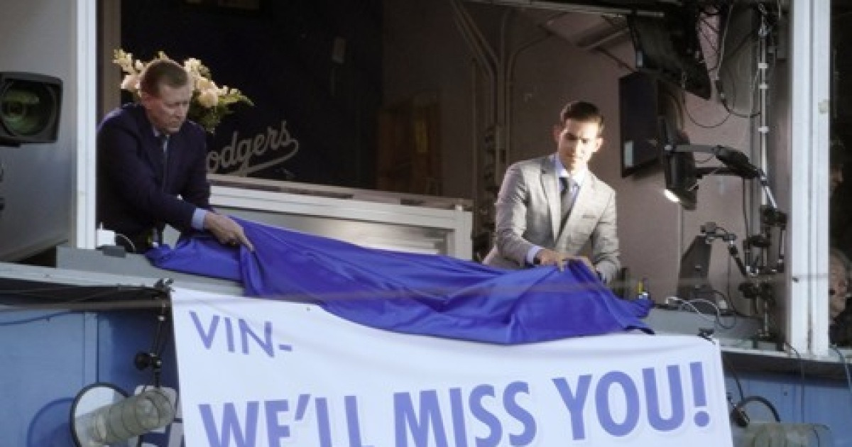 Padres Dodgers Obit Scully Baseball