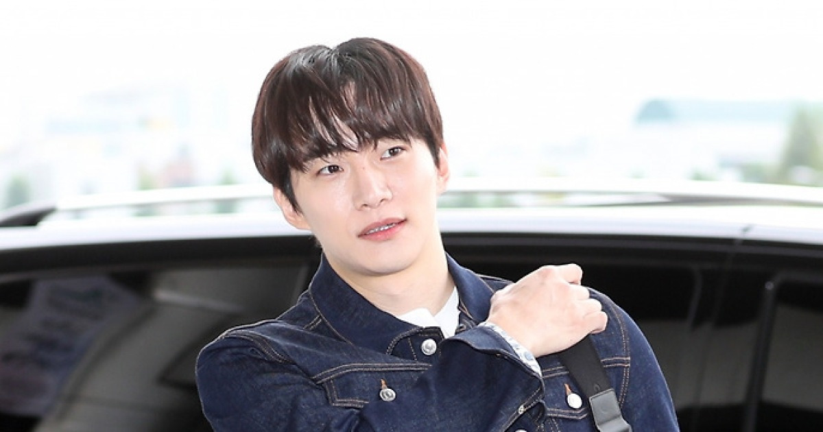 2PM 준호 '청청으로 멋지게!'[★포토]