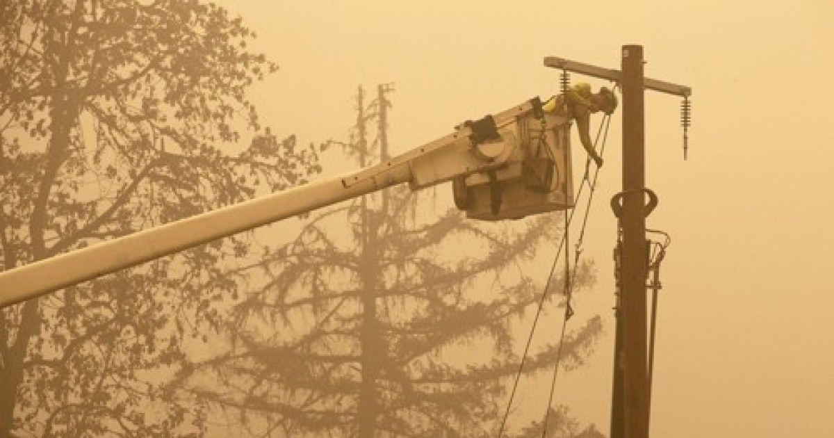 Pacific Northwest Wildfires Power