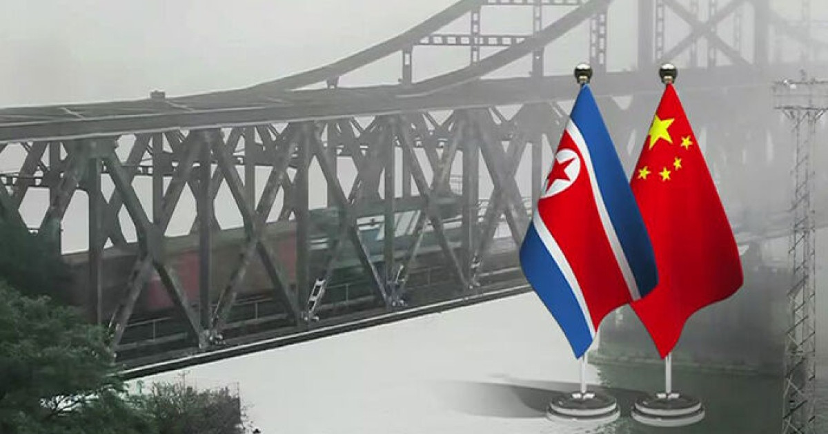 북중 화물열차 단둥서 출발..다섯 달 만에 운행 재개