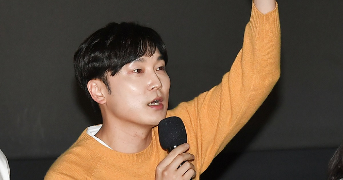 무대인사 서현우, 갑자기 부처핸접(put your hands up) [포토엔HD]