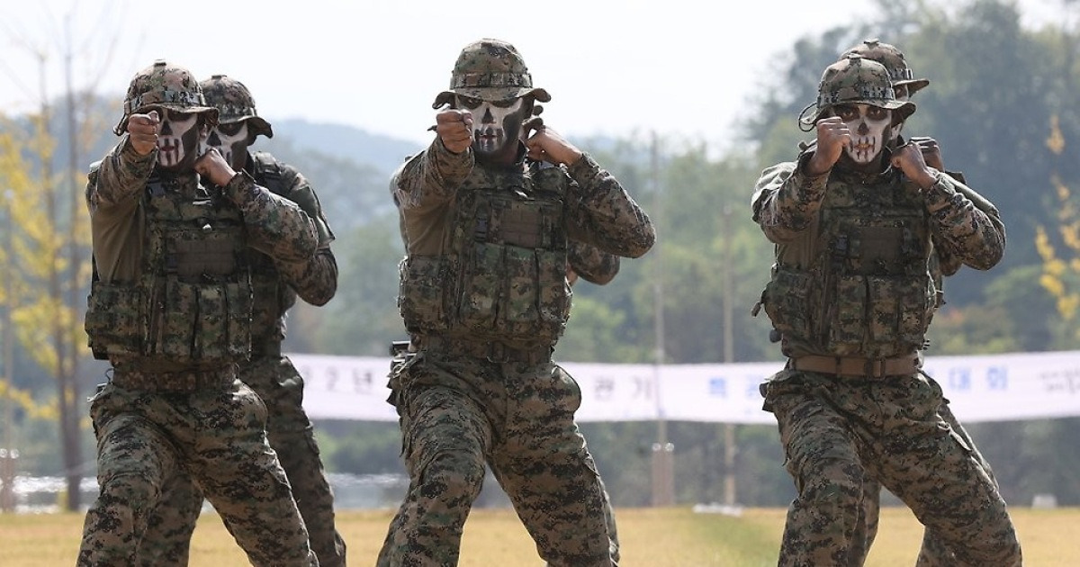 특공무술 경연대회 품새 결승에서 실력 뽐내는 3공수특전여단