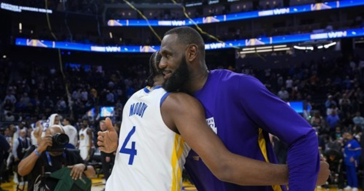 Lakers warriors basketball