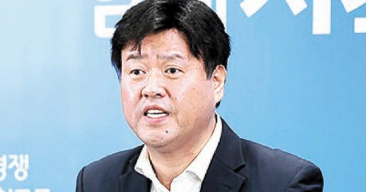 김용 변호인에 이재명 옛 동료, 文정부 靑비서관 선임