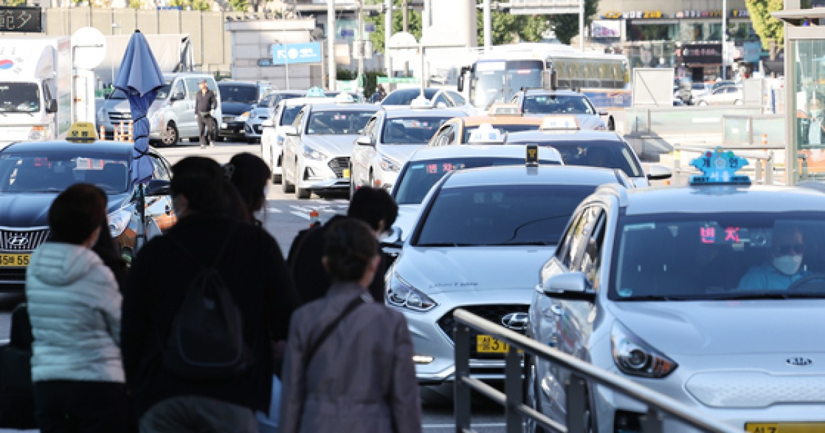Basic fare to increase from Feb., 3,000 late-night taxis to be added ...