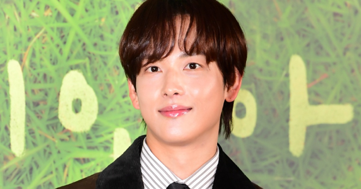 [포토] 임시완, 부드럽게 브이 포즈