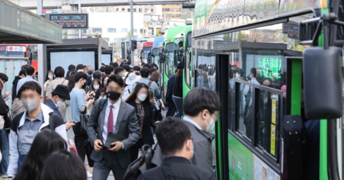 gyeonggi-bus-operators-to-ban-standing-passengers