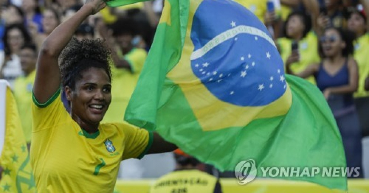 brazil-canada-soccer