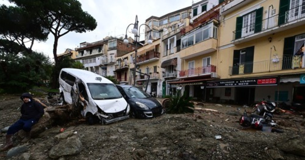 italy-ischia-landslide