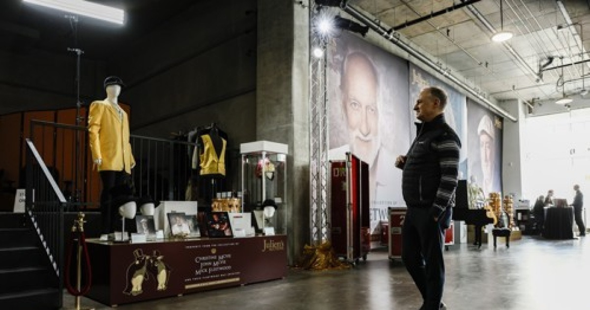 USA FLEETWOOD MAC AUCTION