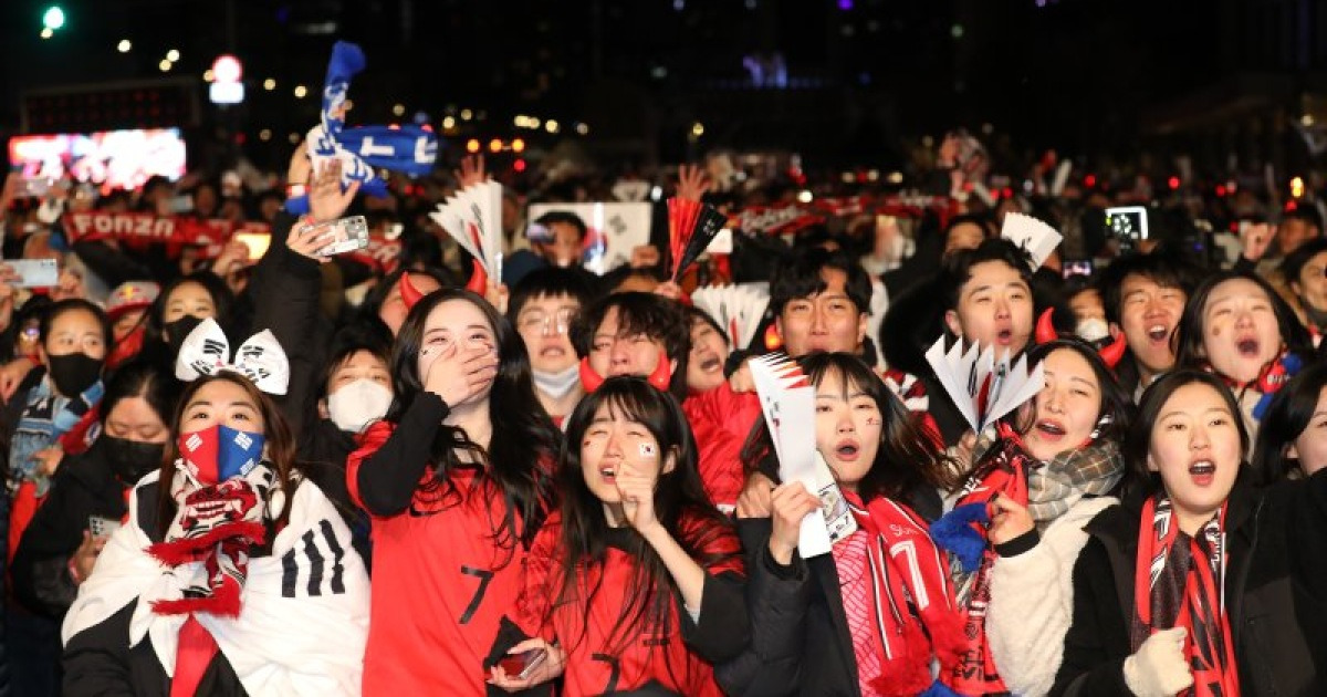 서울시 '새벽4시' 광화문광장에서 16강 거리응원 허가