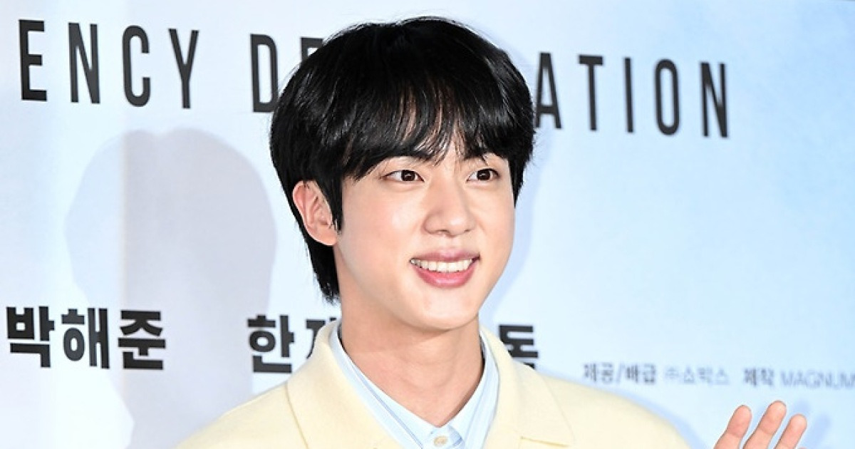 BTS 진, 13일 입대…소속사 
