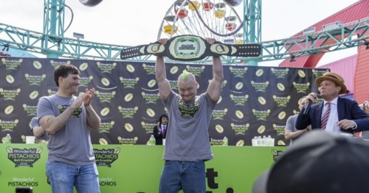 Wonderful Pistachios Get Crackin' Eating Championship